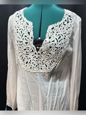 ❤️ White House Black Market Ivory Crochet Yoke Long Sleeve Tunic Top Blouse (B3)